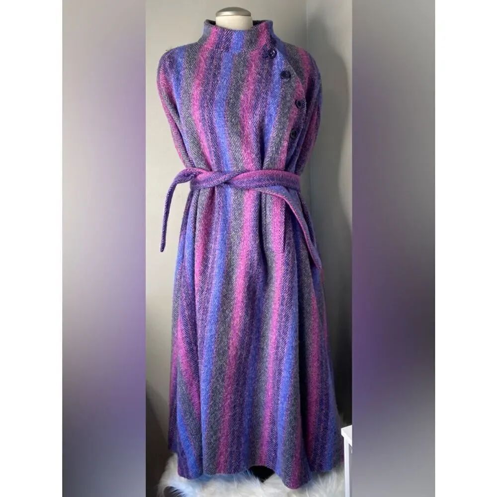 🛍️Jimmy Hourihan 1970s Irish Wool & Made in Ireland Cape/Coat RARE FIND Stunning - Picture 5 of 17